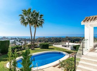 Chalet en alquiler en Elviria en Marbella