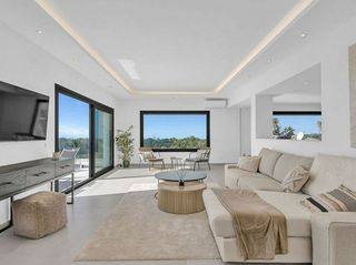 Chalet en alquiler en Elviria en Marbella