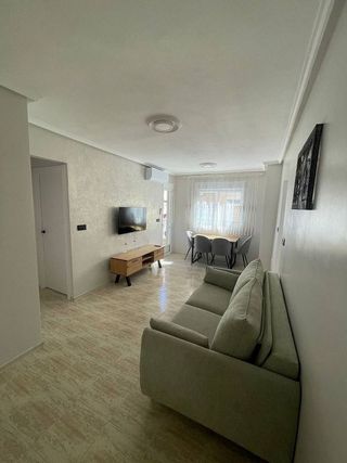 Piso en alquiler en Playa del Cura en Torrevieja