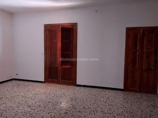 Casa en venta en Alcalá del Valle