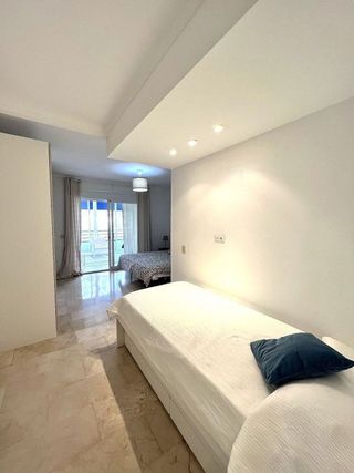 Piso en alquiler en Puerto Banús en Marbella