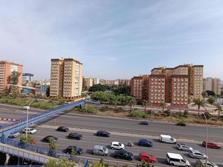 Piso en venta en Portada Alta - Pol. Crta. De Cártama en Málaga