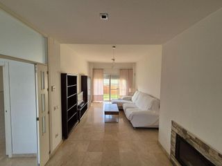 Casa adosada en alquiler en Almensilla