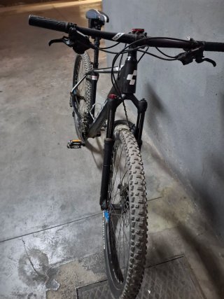 Bicicleta Cube 29 Talla L