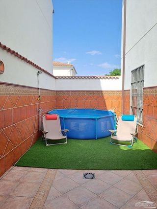 Casa adosada en venta en Lucena