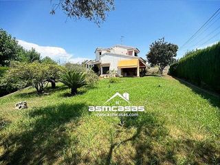 Chalet en venta en Madrigal en Villarreal