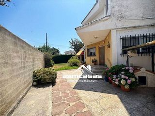 Chalet en venta en Madrigal en Villarreal