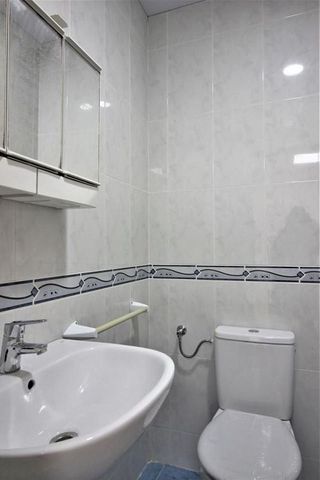 Local comercial en alquiler en Barrio Alto - San Félix - Oliveros - Altamira en Almería