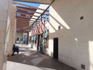 Local comercial en venta en Centre en Badalona