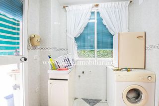 Chalet en venta en Lucena