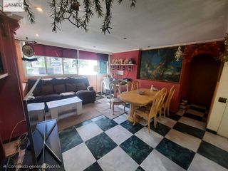 Piso en venta en Juan XXIII en Alicante