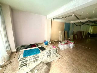 Oficina en venta en Mercado en Alicante