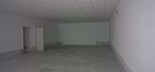 Local comercial en venta en A Ponte en Ourense