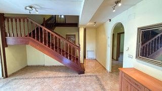 Chalet en venta en Bárcena de Cicero