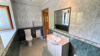 Chalet en venta en Bárcena de Cicero