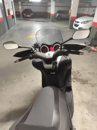 Yamaha XMAX 125cc 2011