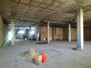 Local comercial en venta en Núcleo Urbano en Chiclana de la Frontera