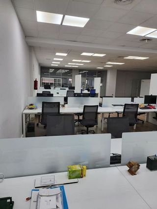 Oficina en alquiler en Palacio de Congresos - Urbadiez - Entrepuentes en Sevilla