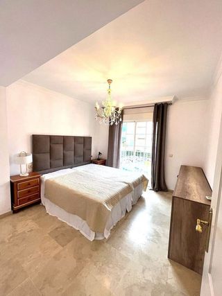 Casa adosada en venta en Puerto Banús en Marbella