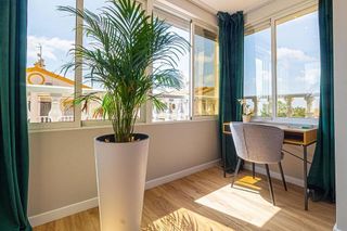 Casa adosada en venta en Centro en Torrevieja