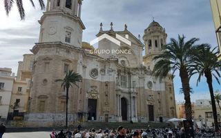 Piso en venta en Centro Histórico - Plaza España en Cádiz
