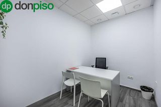 Local comercial en venta en Camino de Ronda - Rosaleda en Granada