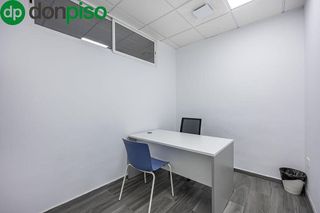 Local comercial en venta en Camino de Ronda - Rosaleda en Granada