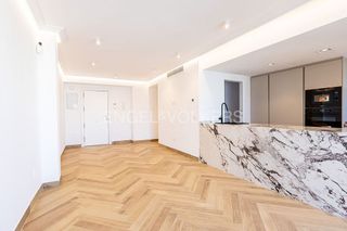 Piso en venta en Triana Casco Antiguo en Sevilla