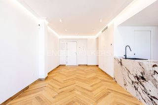 Piso en venta en Triana Casco Antiguo en Sevilla