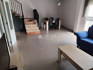 Chalet en alquiler en Aspe