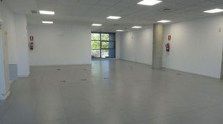Oficina en alquiler en Zona Industrial en Alcobendas