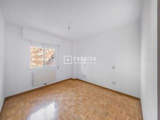 Piso en alquiler en Prado Santo Domingo - Ensanche en Alcorcón