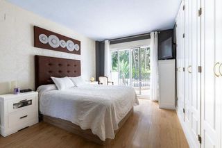 Casa adosada en venta en Los Naranjos - Las Brisas en Marbella