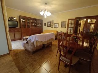 Piso en venta en Universidad - Los Lirios en Logroño