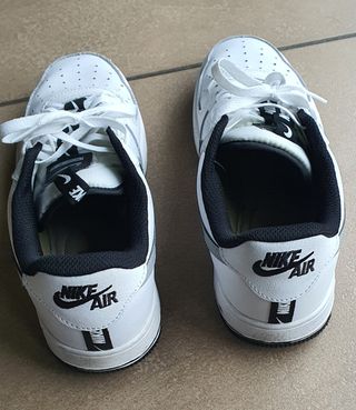 Nike Air Force 1    n. 43