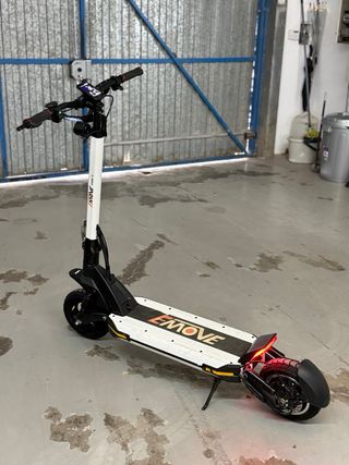 Patinete Eléctrico Emove Cruiser V2