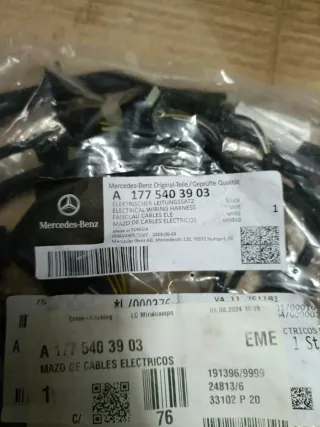 Mazo Cables Paragolpes Delantero Mercedes A1775403