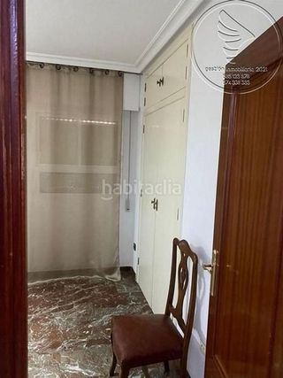 Piso en venta en Linares
