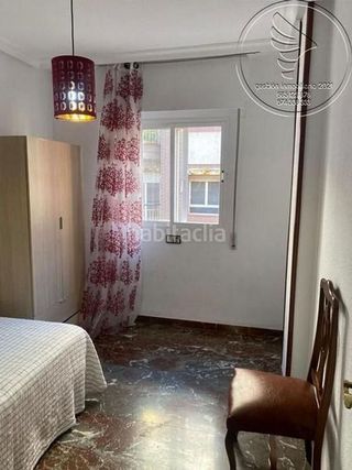 Piso en venta en Linares