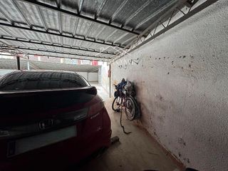 Garaje en venta en Centre en Badalona