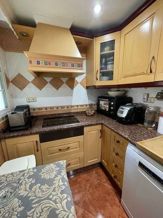 Piso en venta en Girón - Las Delicias - Tabacalera en Málaga
