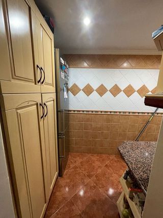 Piso en venta en Girón - Las Delicias - Tabacalera en Málaga
