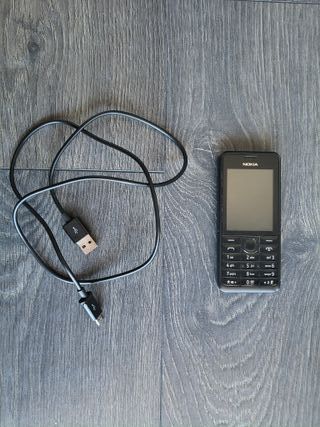 Nokia 301 RM-840 (2G/3G) – Teléfono clásico