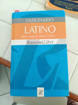 Dizionario latino