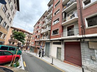 Local comercial en venta en Santurtzi