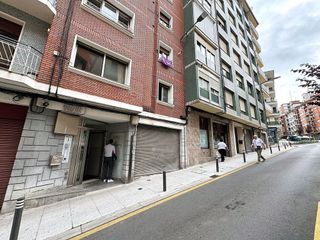 Local comercial en venta en Santurtzi