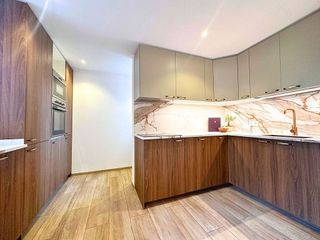 Piso en alquiler en Nueva Andalucía centro en Marbella