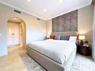 Piso en alquiler en Nueva Andalucía centro en Marbella