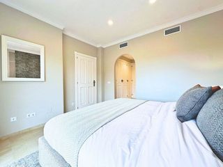 Piso en alquiler en Nueva Andalucía centro en Marbella