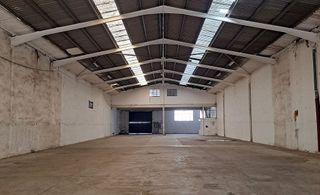 Nave industrial en alquiler en Centre en Hospitalet de Llobregat, L´